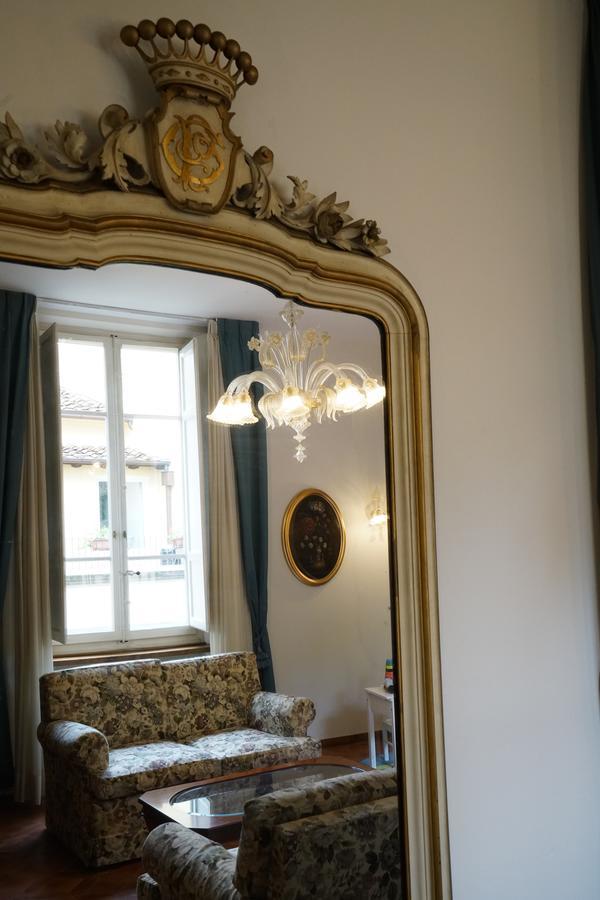 La Terrazza Di Via Elisa Bed & Breakfast Lucca Bagian luar foto