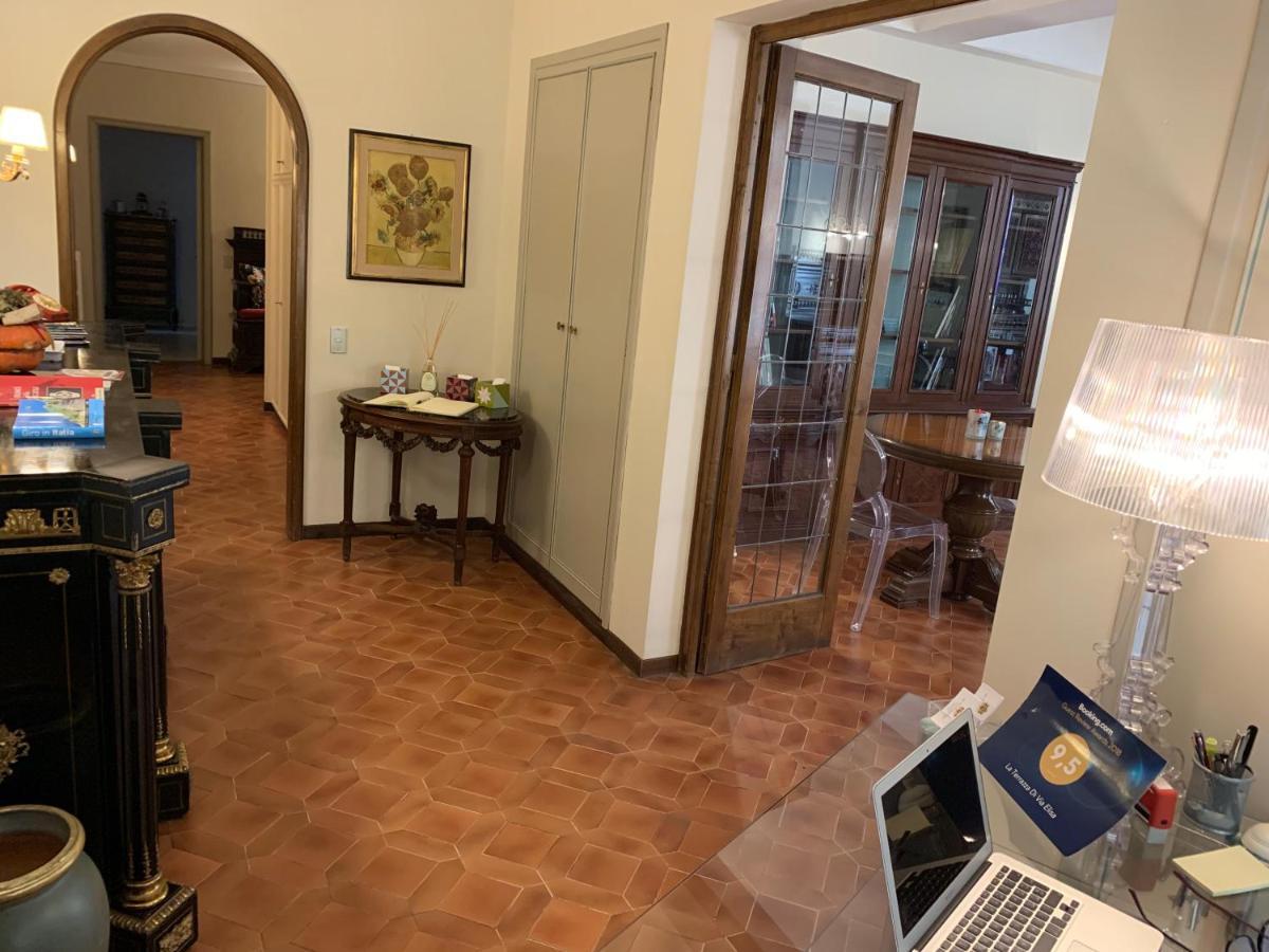 La Terrazza Di Via Elisa Bed & Breakfast Lucca Bagian luar foto